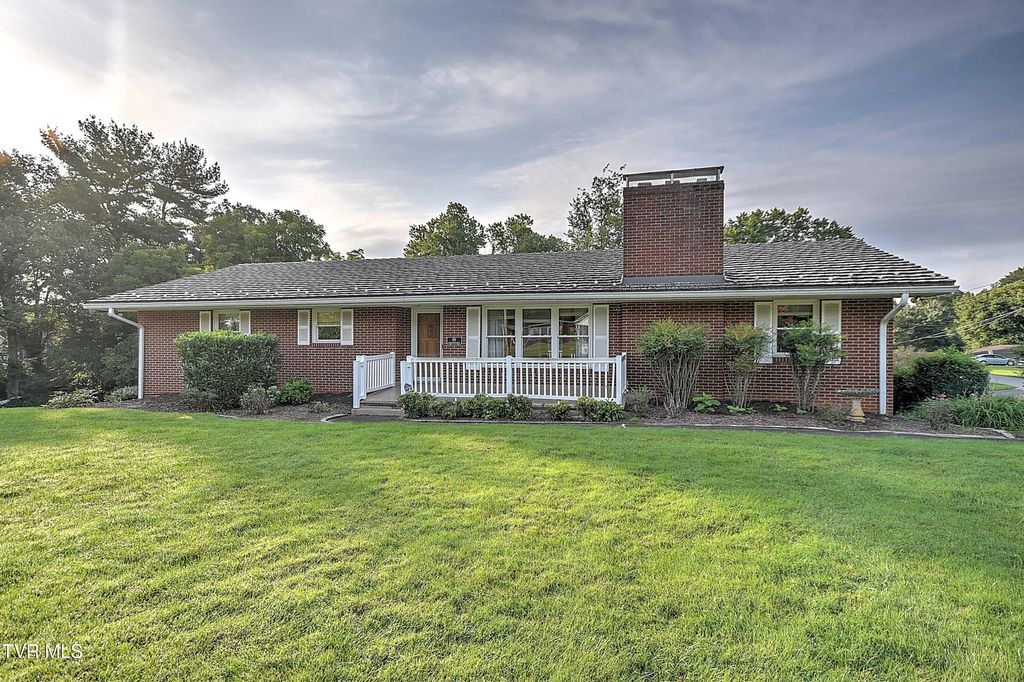 105 Meadowview Drive, Jonesborough