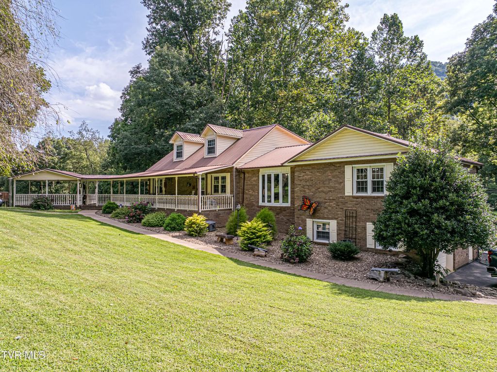 16234 Moccasin Circle, Abingdon