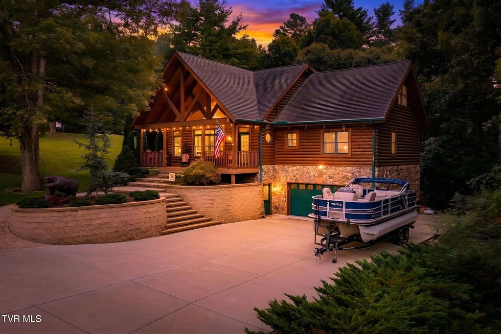 329 Harbor View Road, Butler