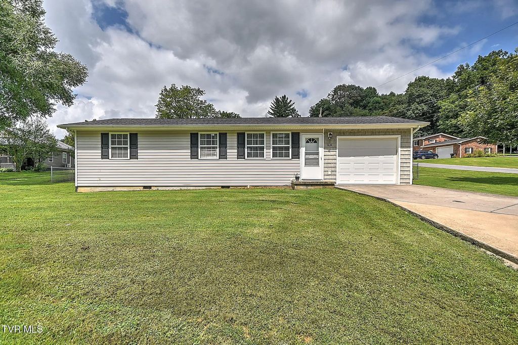 4051 Tennessee 126, Blountville