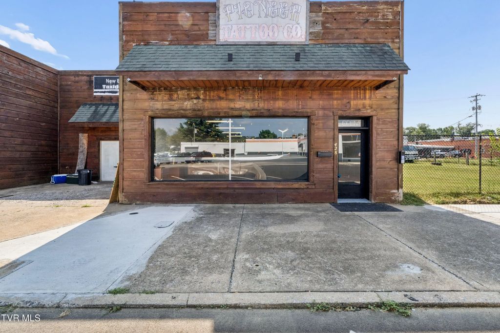 428 East E Street, Elizabethton