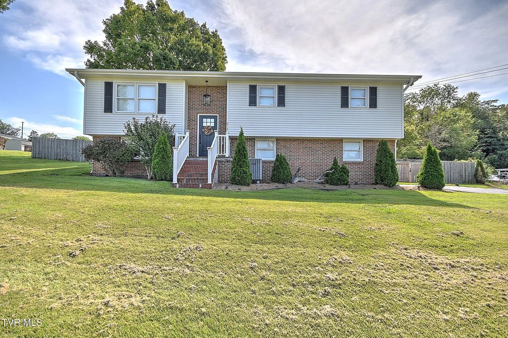 213 Paramount Drive, Bristol
