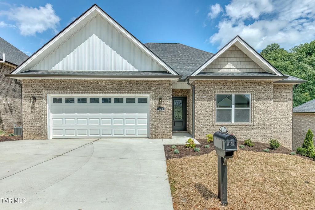 123 Quiet Stroll Lane, Johnson City