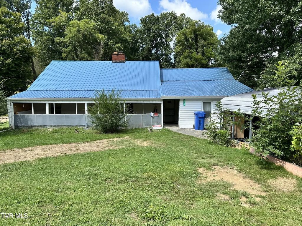 2164 Carolina Avenue, Bristol