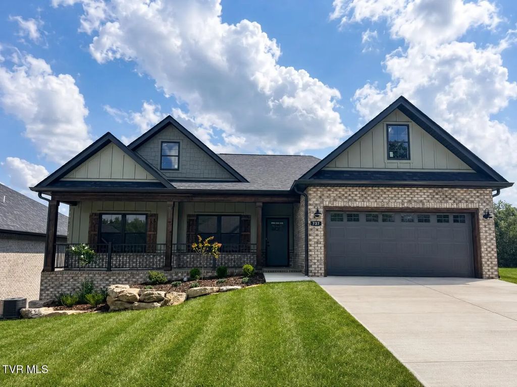 737 Hunts Terrace Drive, Kingsport