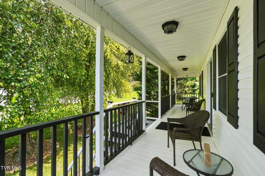 19028 Sterling Drive, Abingdon