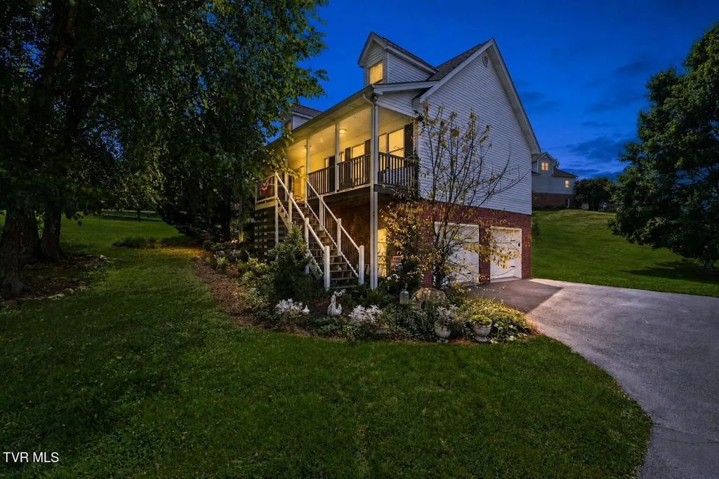 19028 Sterling Drive, Abingdon