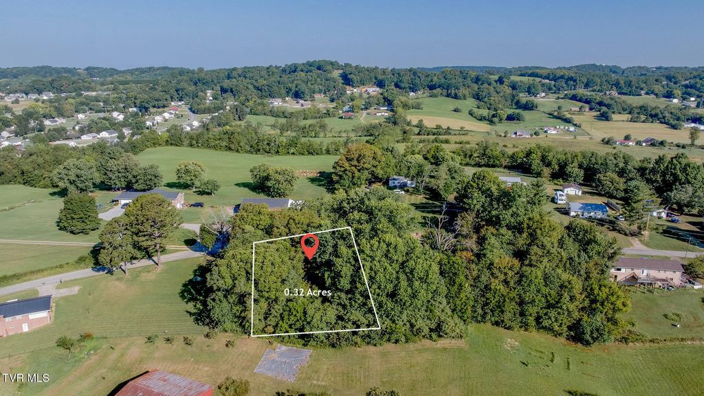 2215 Whirlwind Road, Greeneville