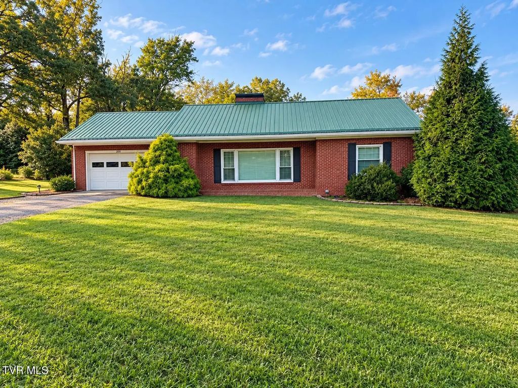 200 East Grove Street, Greeneville