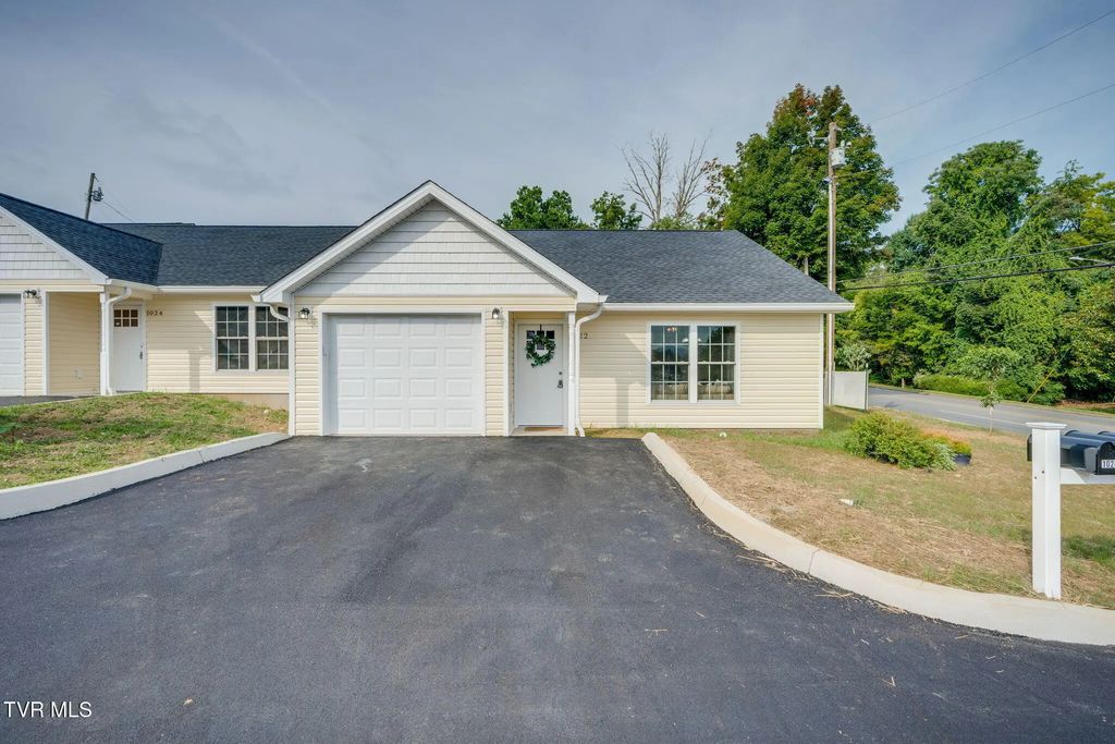 1028 West G Street 1, Elizabethton