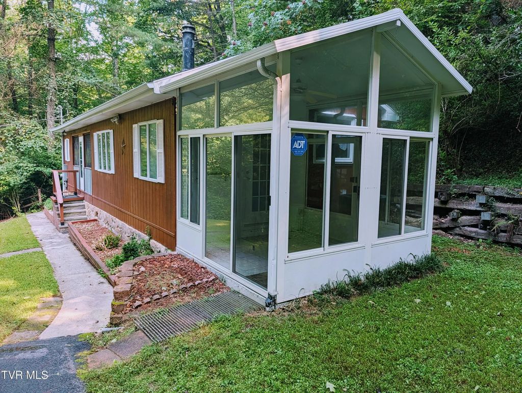 3223 Little Prater Road, Grundy