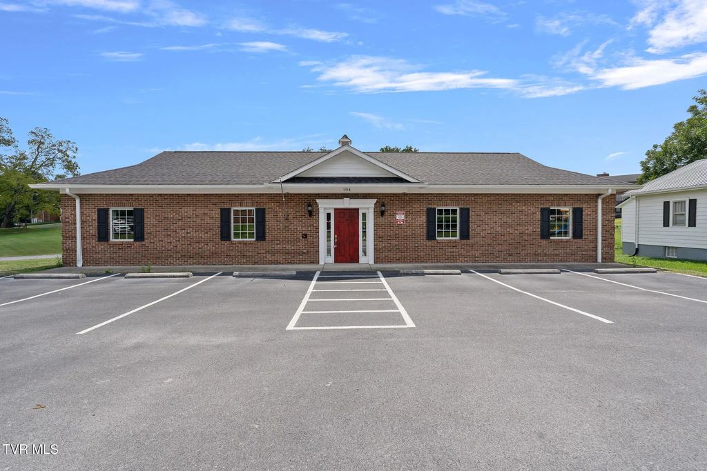 104 Sam Doak Street, Greeneville