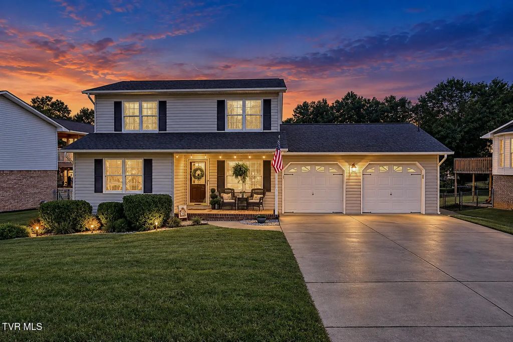 213 Grandview Street, Mount Carmel