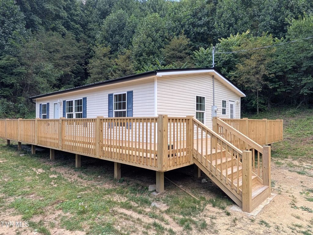 1235 Mcewen Road, Mountain City