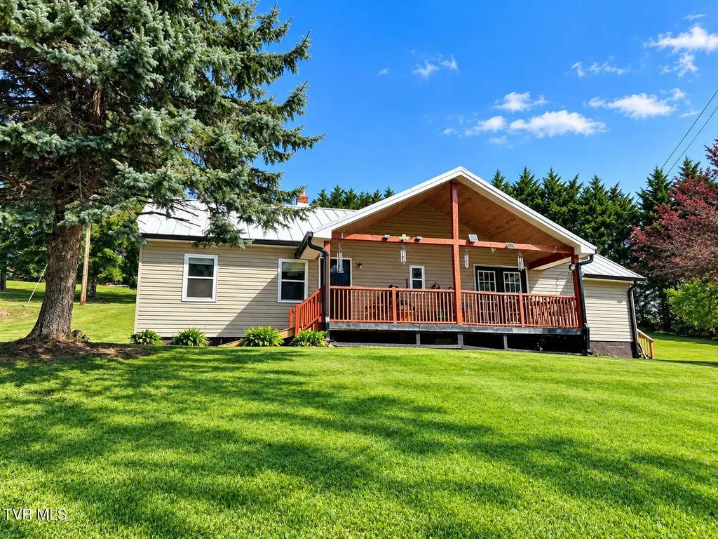 348 Piercetown Road, Butler