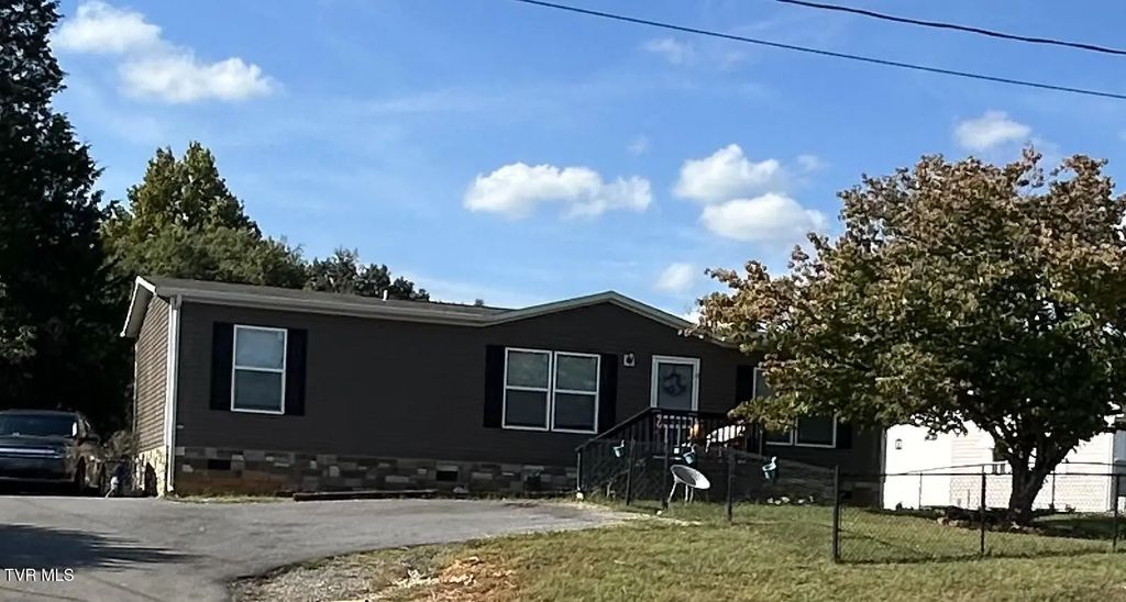 1512 Bloomingdale Road, Kingsport