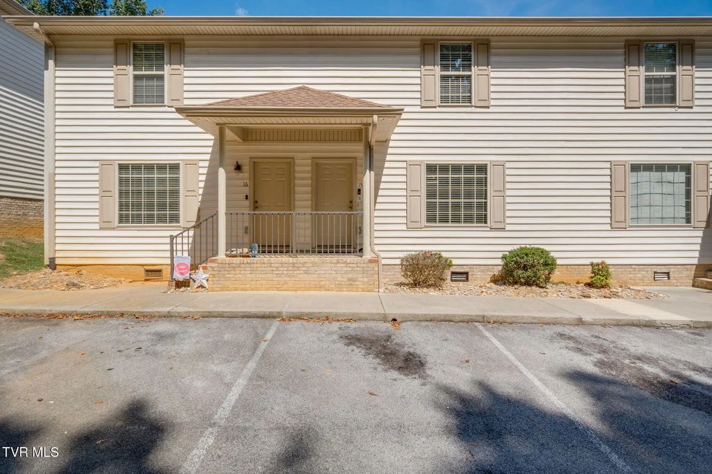 563 Boring Chapel Road Apt 15, Johnson City