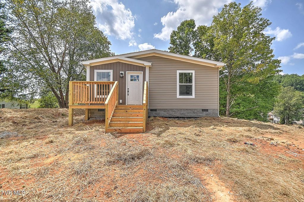 400 Highland Meadows Drive, Blountville