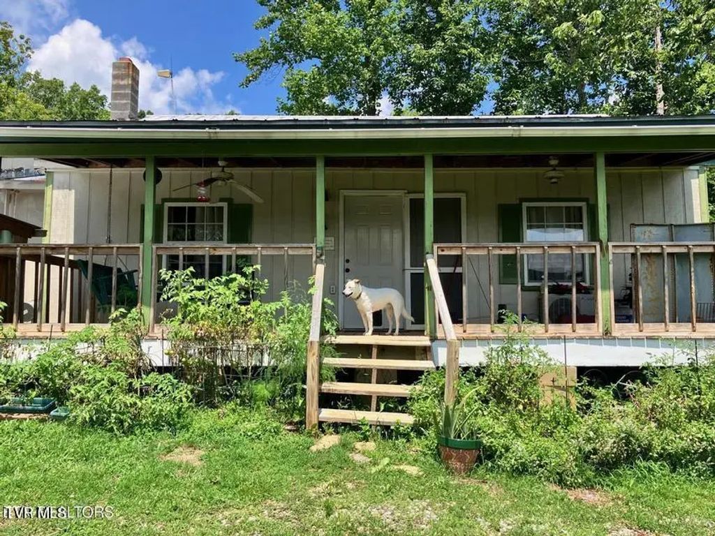 5271 Vardy Blackwater, Sneedville