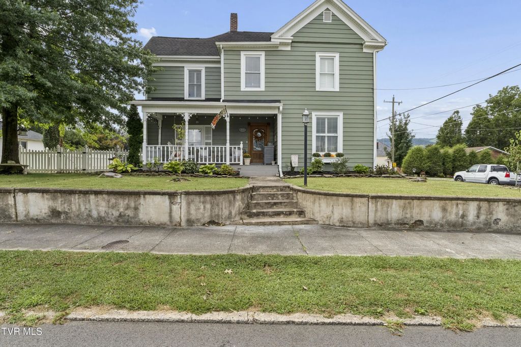 404 Love Street, Erwin