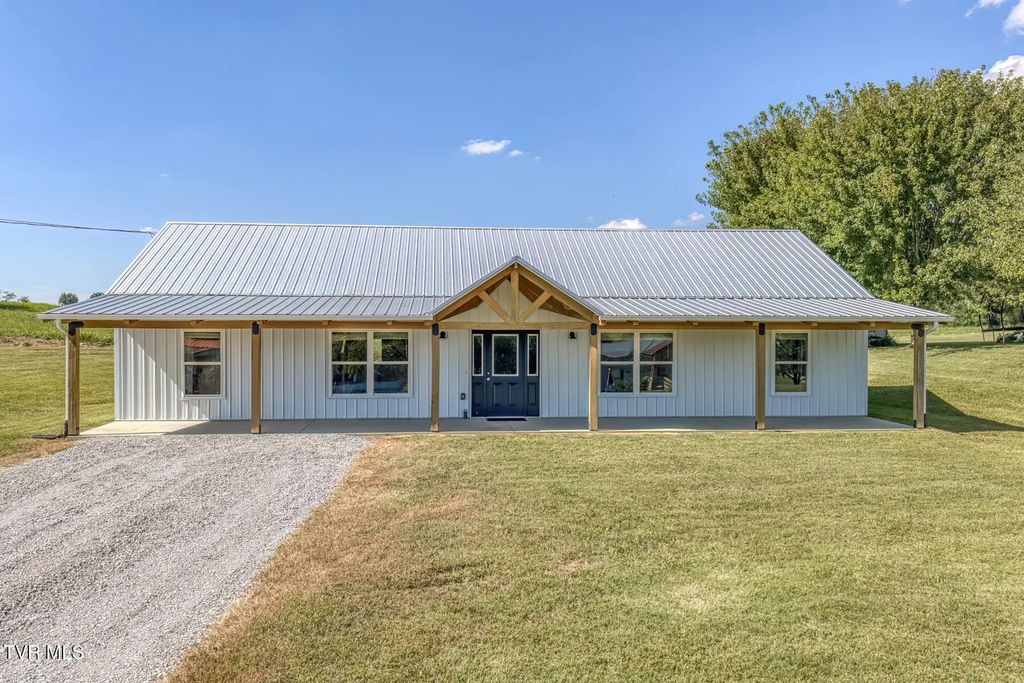 317 Haskel Milhorn Road, Piney Flats