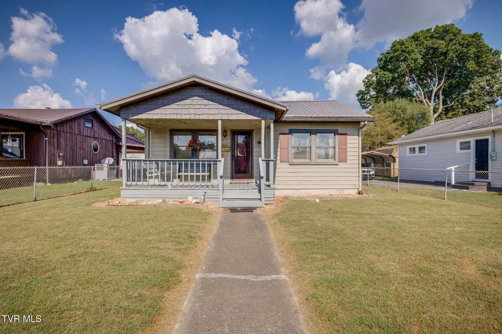 1636 Redwood Drive, Kingsport