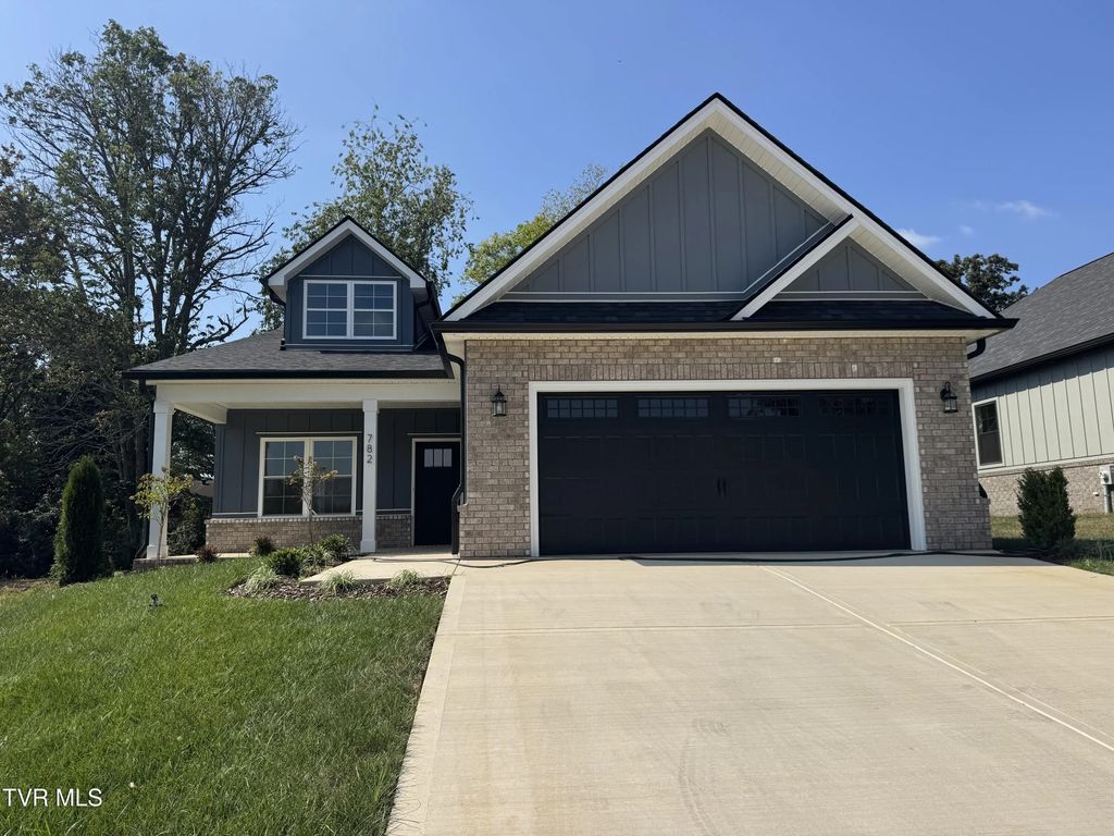 782 Hunts Terrace Drive, Kingsport