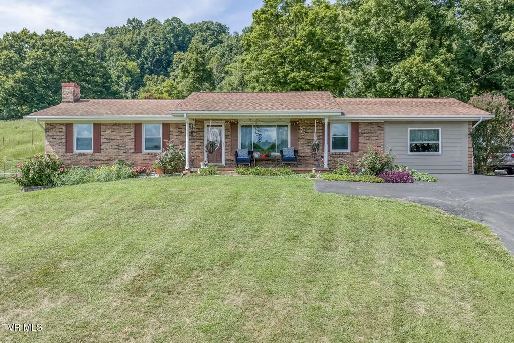 22478 Clayman Valley Road, Bristol
