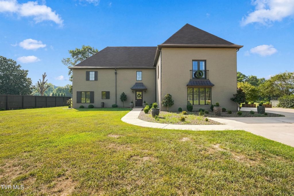 2333 Pendragon Road, Kingsport