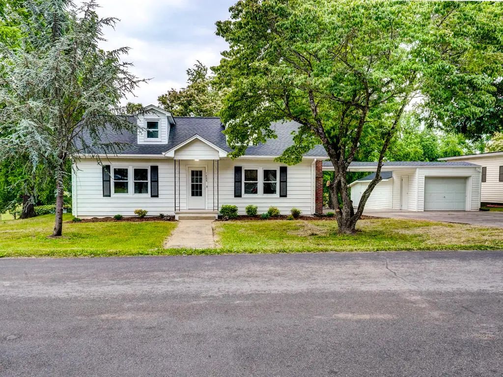 1488 Southside Road, Elizabethton
