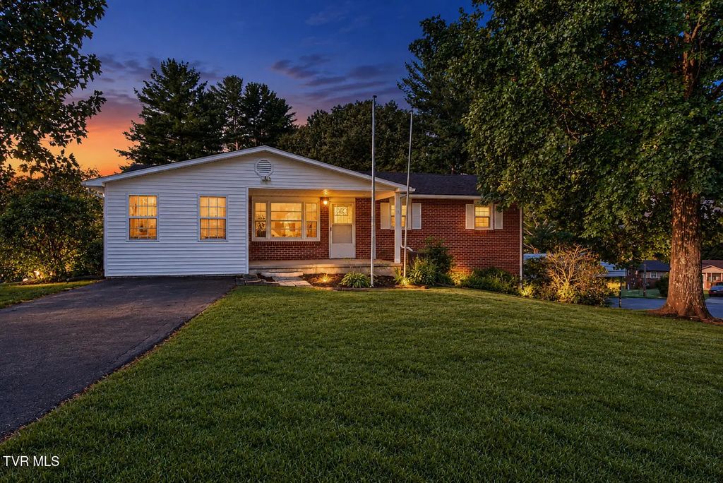 119 Evergreen Road, Jonesborough