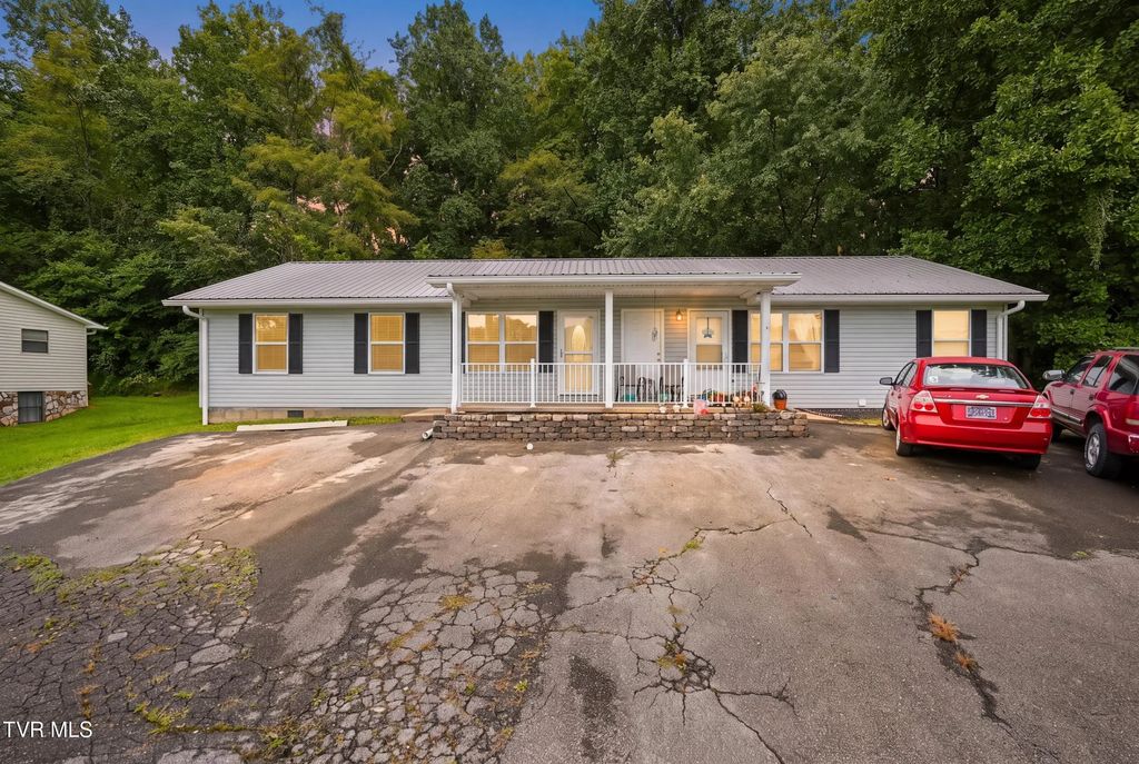 377 Bandy Road, Greeneville