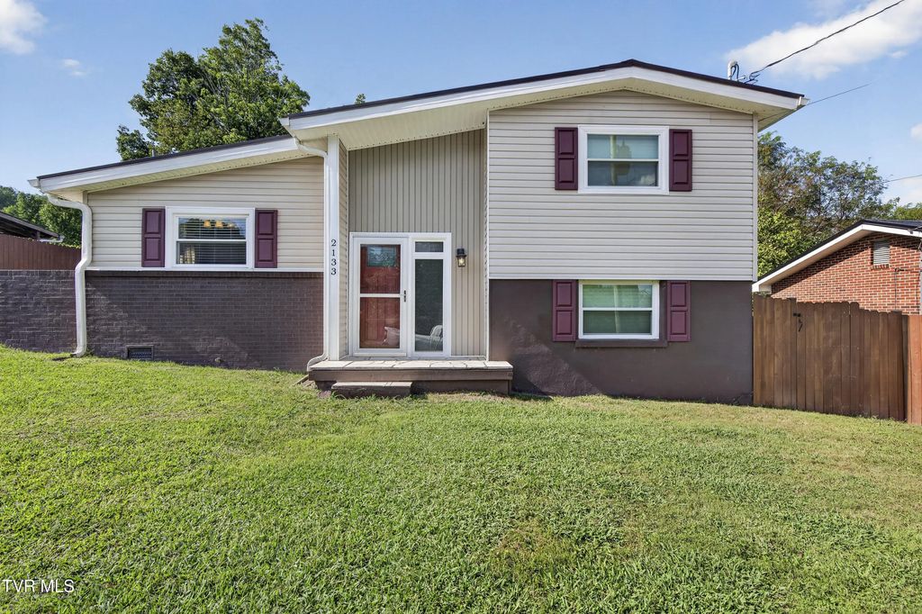 2133 Westfield Street, Bristol