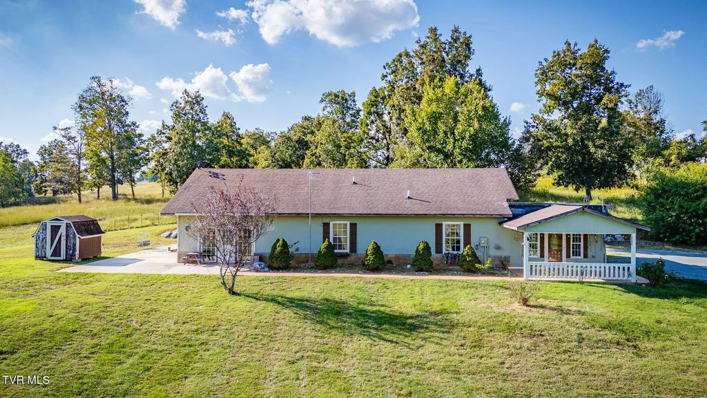 479 Buckingham Road, Johnson City