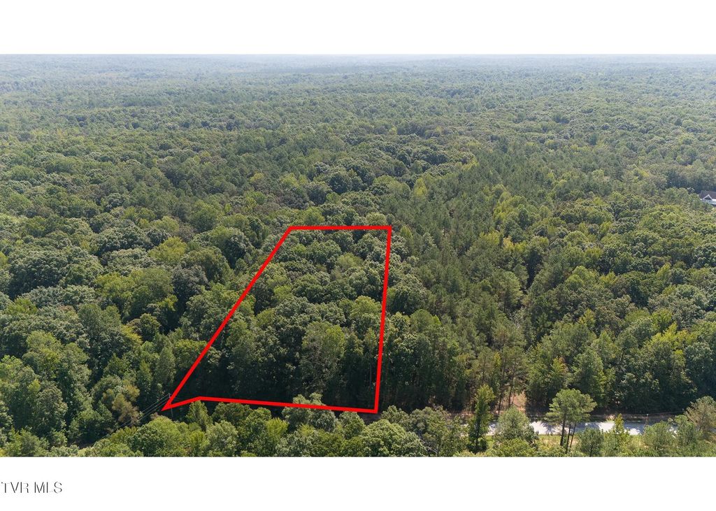 815 Strike King Drive Drive, Jackson