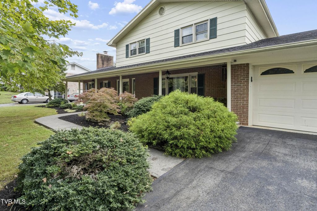 146 Collingwood Drive, Bristol