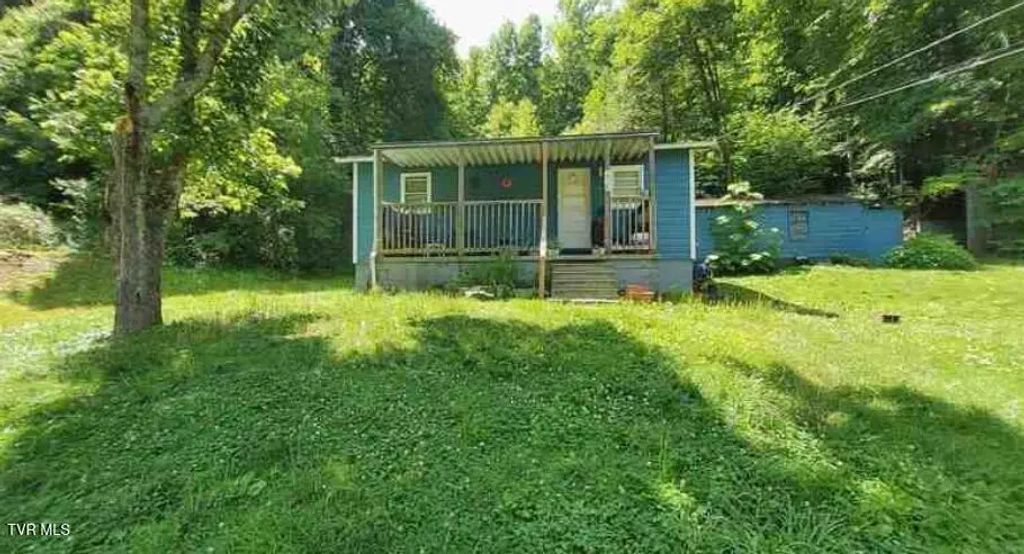 1861 Powder Branch Road, Johnson City