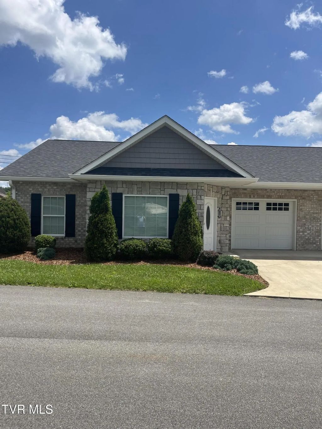 1900 Knob Creek Road 82, Johnson City