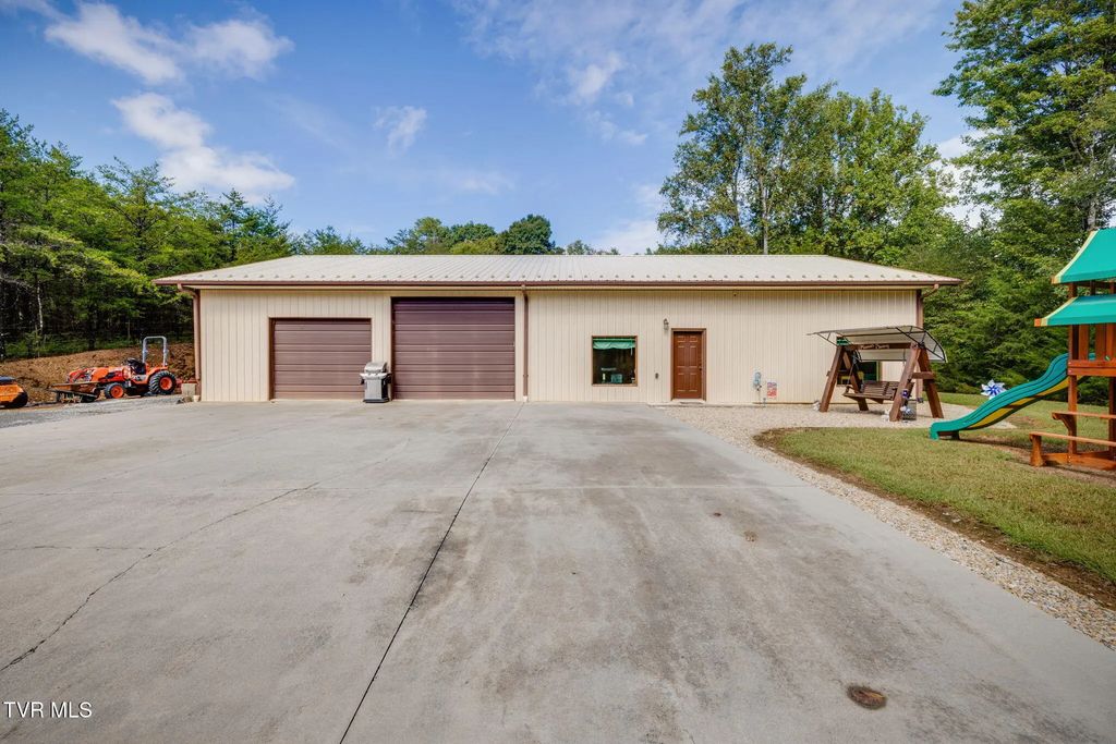 132 Dylans Trail, Watauga