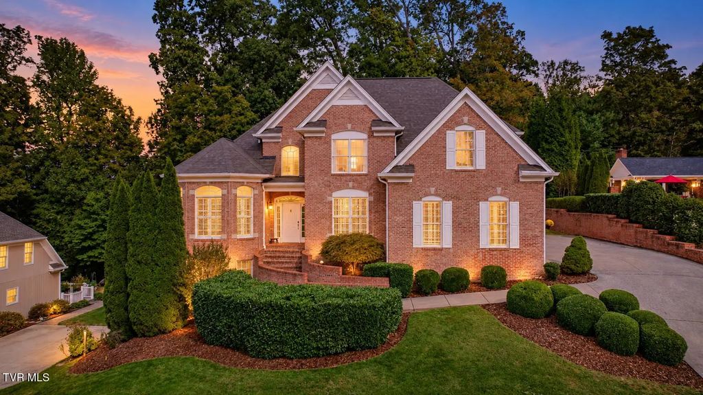 4901 Preston Park Drive, Kingsport