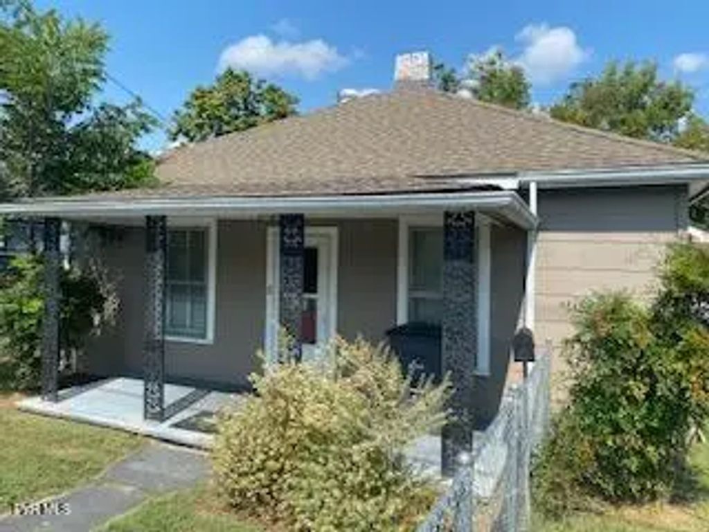 922 Robertson Street, Kingsport