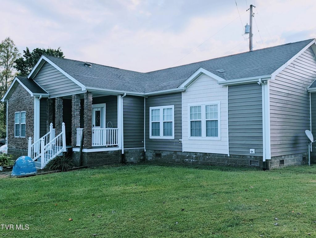 740 The Flats Drive, Clintwood