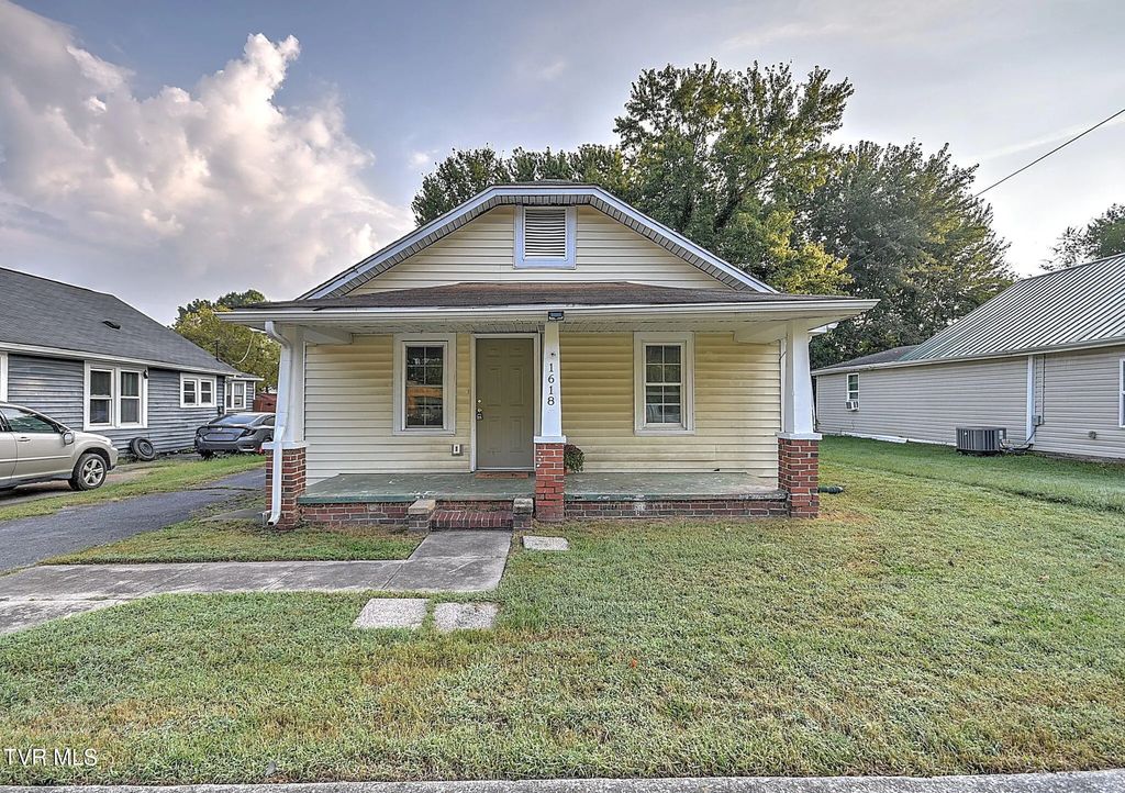 1618 Vance, Kingsport