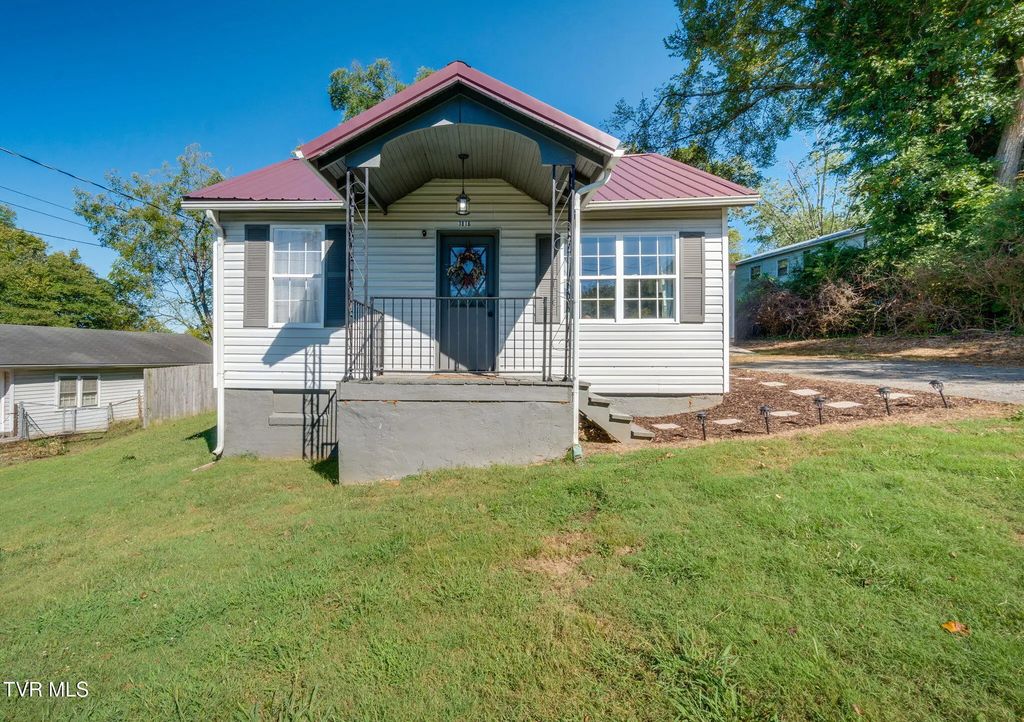 3816 Busbee Street, Kingsport