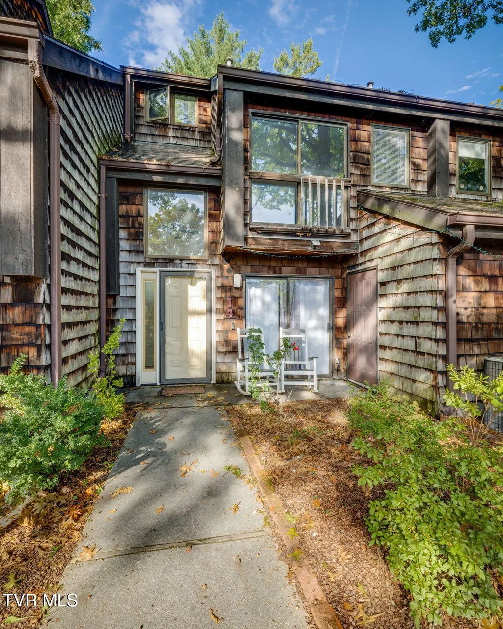 115 Beechnut Street Apt I4, Johnson City