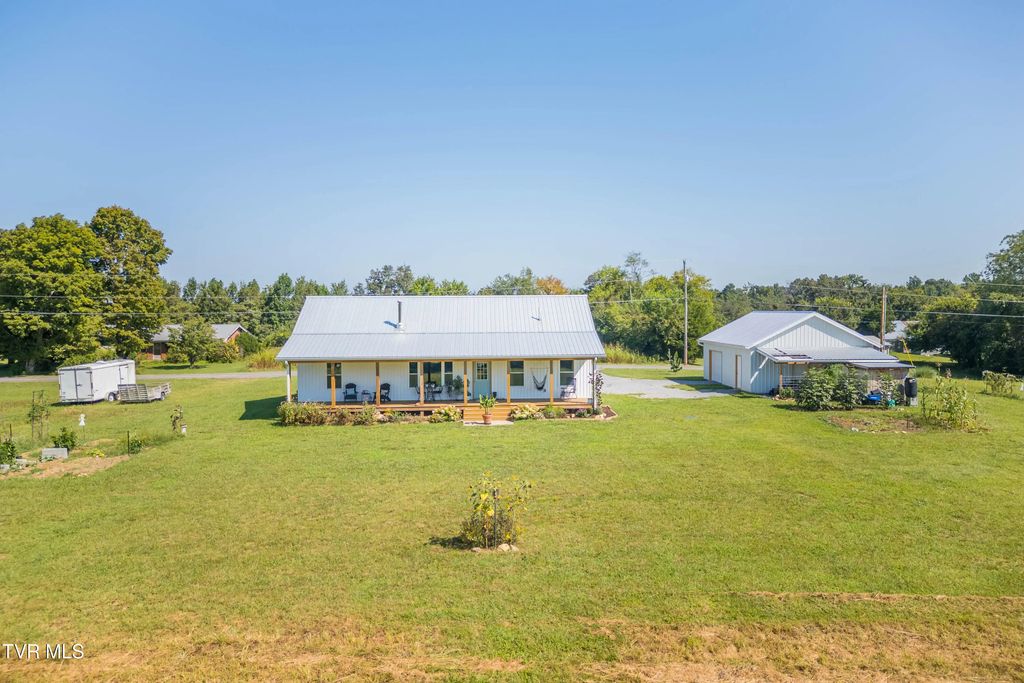 300 Deerwood Road, Greeneville