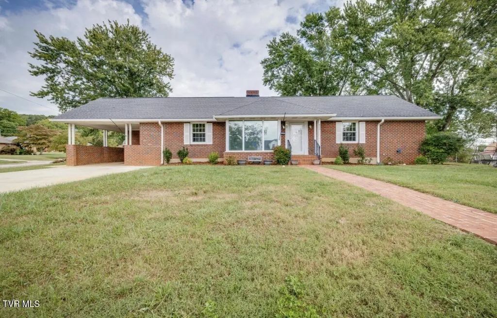 833 Fairmont Avenue, Kingsport