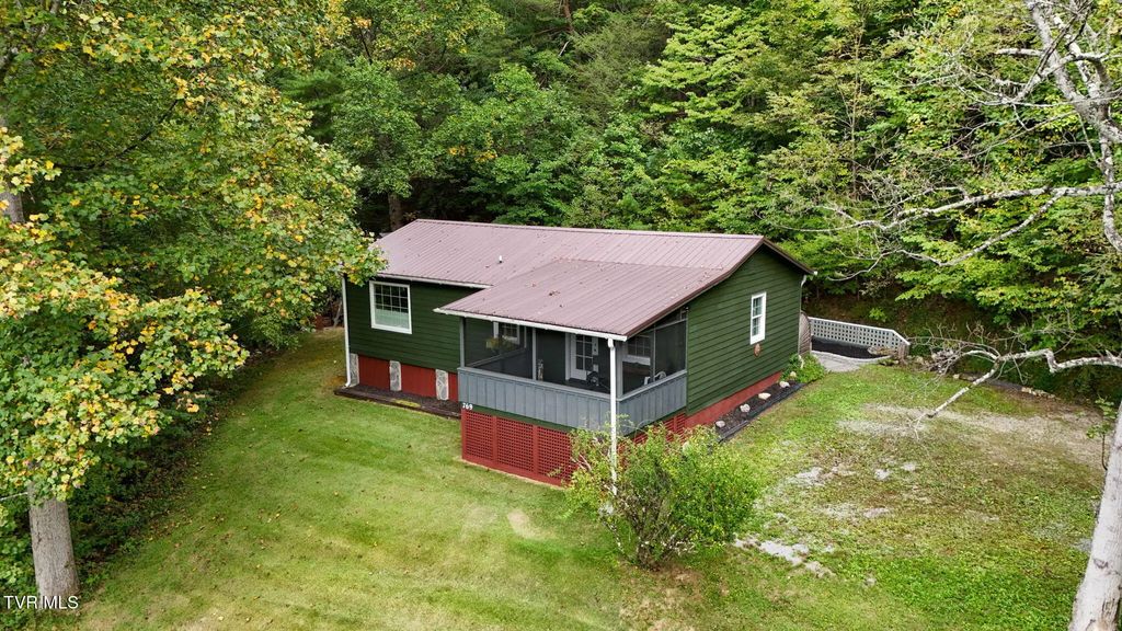 769 Flatwoods Road, Bluff City