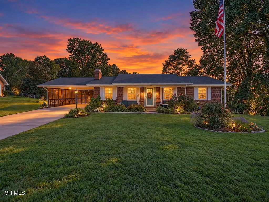7365 White Pine Circle, Bristol