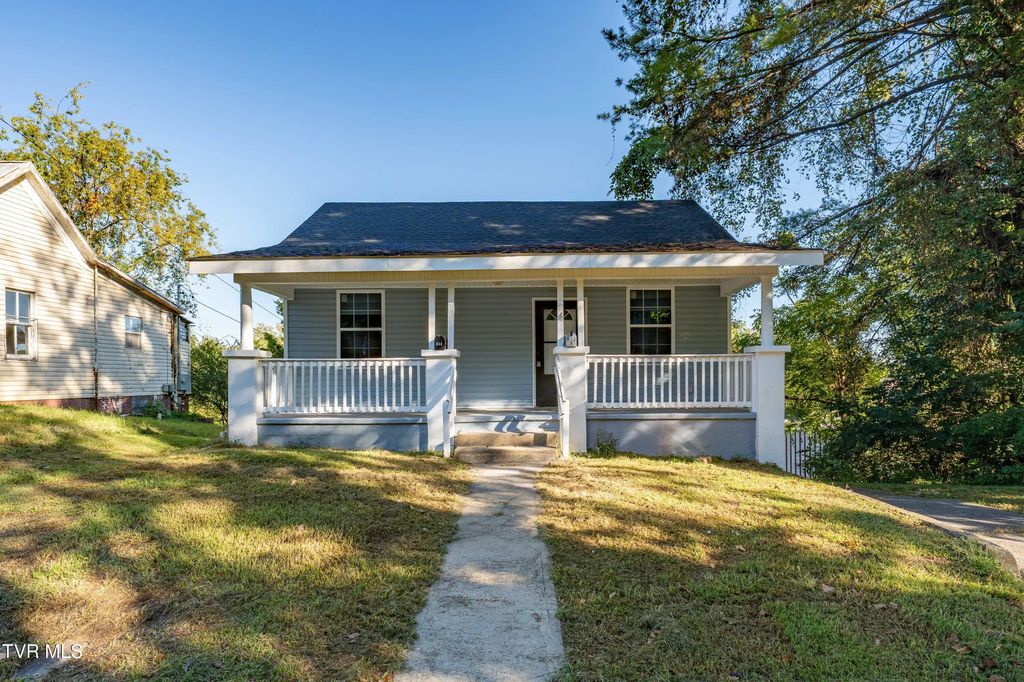 812 Hamilton Street, Johnson City